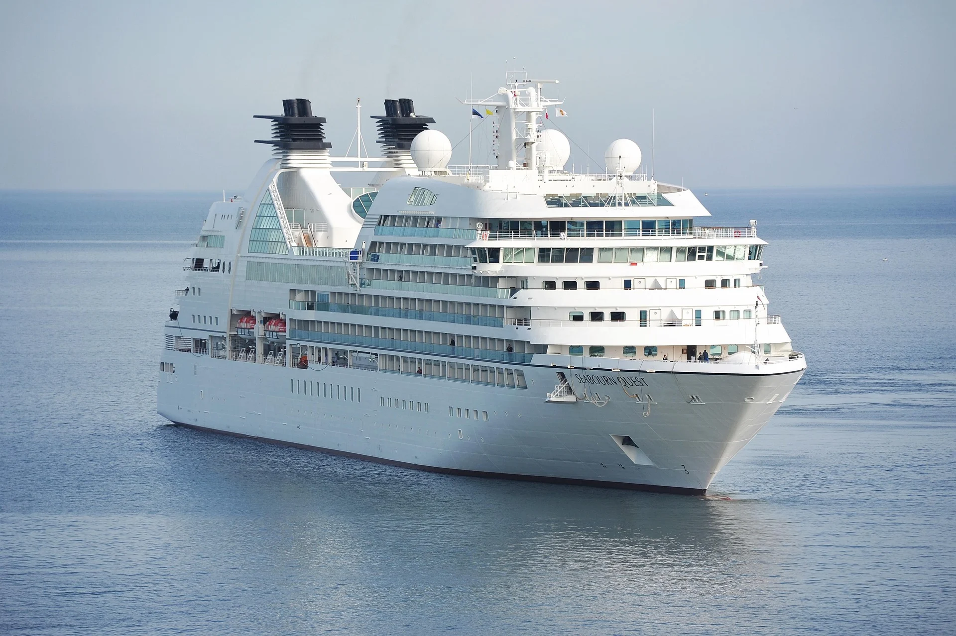 cruise booking services